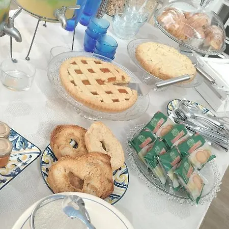 Salento La Casa Dei Nonni Oda ve Kahvaltı Sant Isidoro (Apulia)